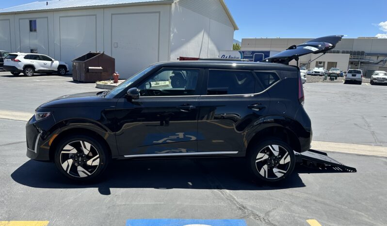 2023 Kia Soul GT-Line | Freedom Motors Power Rear Entry Wheelchair Accessible SUV full