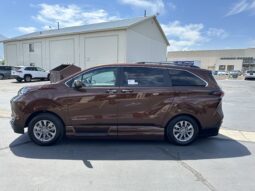 2024 Toyota Sienna Hybrid XLE Plus AWD | The New Vantage Mobility Northstar Wheelchair Accessible Conversion full