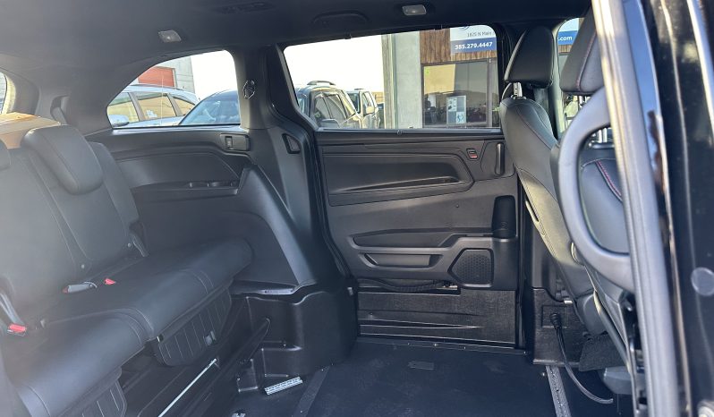 2024 Honda Odyssey Sport | Vantage Mobility Northstar Wheelchair Accessible Conversion full