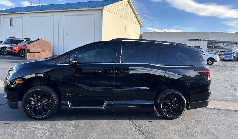 2024 Honda Odyssey Sport | Vantage Mobility Northstar Wheelchair Accessible Conversion full