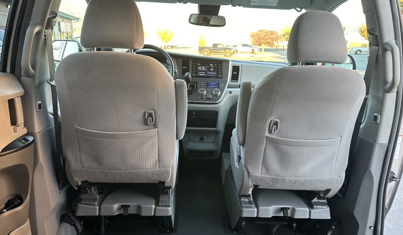 2018 Toyota Sienna LE | VMI Northstar 360 Wheelchair Accessible Conversion full