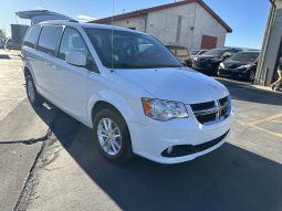 2018 Dodge Grand Caravan SXT | BraunAbility Manual Rear Entry Wheelchair Accessible Conversion full