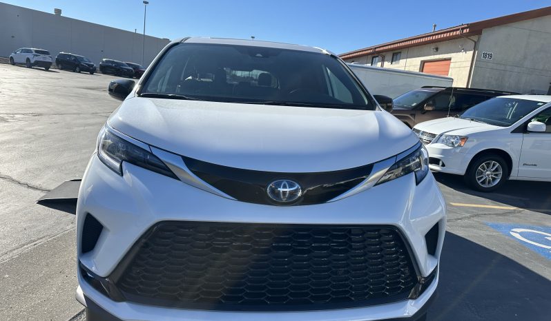 2024 Toyota Sienna Hybrid XSE Plus AWD | The New Vantage Mobility Northstar Wheelchair Accessible Conversion full