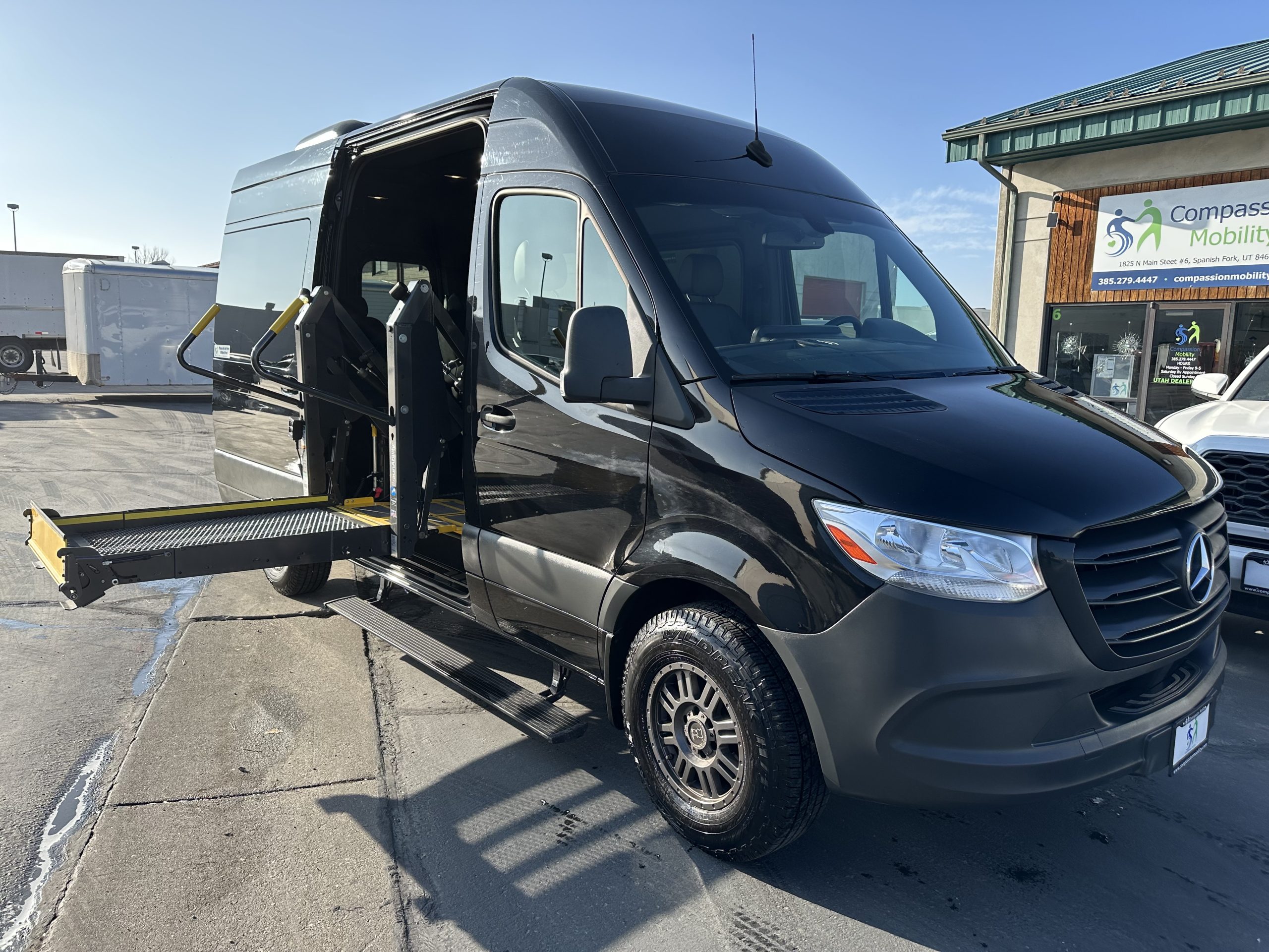 Used 2019 Mercedes-Benz Sprinter Passenger Van Base with VIN WDZPF0CD3KP110725 for sale in Spanish Fork, UT