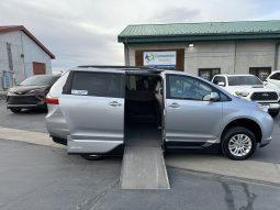 2015 Toyota Sienna XLE Premium | VMI Northstar 360 Wheelchair Accessible Conversion full