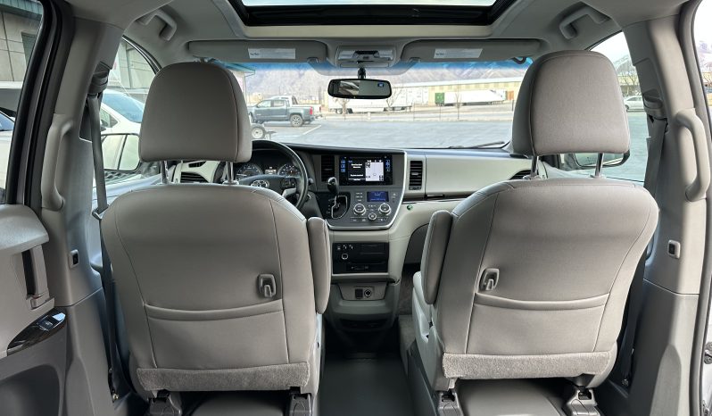 2015 Toyota Sienna XLE Premium | VMI Northstar 360 Wheelchair Accessible Conversion full