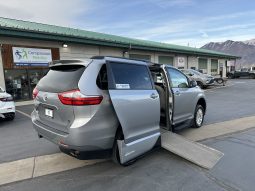 2015 Toyota Sienna XLE Premium | VMI Northstar 360 Wheelchair Accessible Conversion full