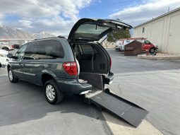 2006 Chrysler Town & Country  | Manual Rear Entry Wheelchair Accessible Conversion full