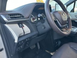 2023 Toyota Sienna Hybrid Platinum AWD |  Vantage Mobility Northstar Wheelchair Accessible Conversion full