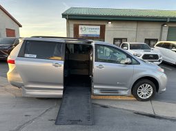 2017 Toyota Sienna XLE | BraunAbility Xi Wheelchair Accessible Conversion