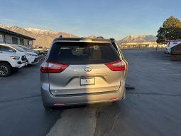 2017 Toyota Sienna XLE | BraunAbility Xi Wheelchair Accessible Conversion full