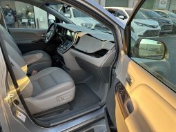 2017 Toyota Sienna XLE | BraunAbility Xi Wheelchair Accessible Conversion full