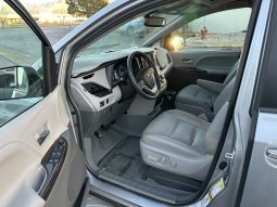 2017 Toyota Sienna XLE | BraunAbility Xi Wheelchair Accessible Conversion full