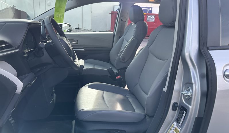 2024 Toyota Sienna Hybrid XLE Plus AWD | The New Vantage Mobility Northstar Wheelchair Accessible Conversion full