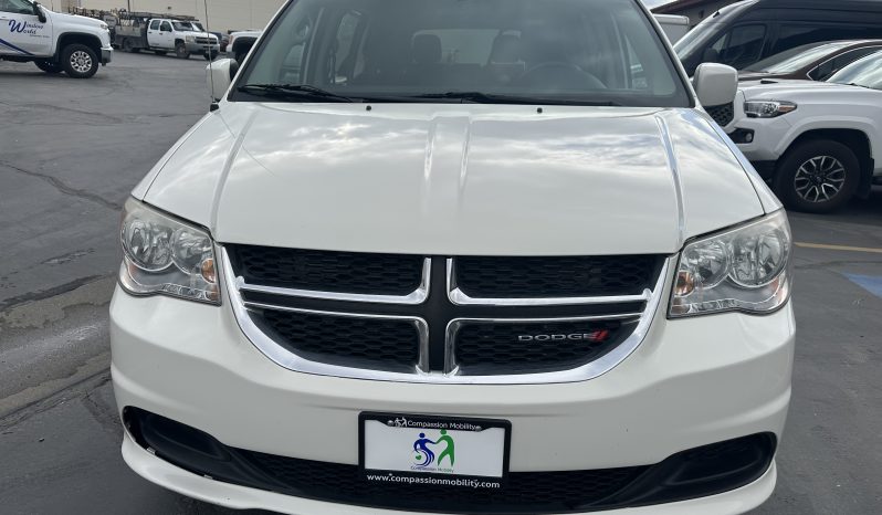 2012 Dodge Grand Caravan SXT | VMI Northstar Power Infloor Wheelchair Accessible Conversion full