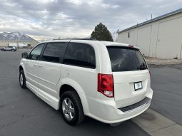 2012 Dodge Grand Caravan SXT | VMI Northstar Power Infloor Wheelchair Accessible Conversion full