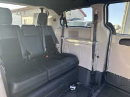 2017 Dodge Grand Caravan SXT | VMI Northstar Power Infloor Wheelchair Accessible Conversion full