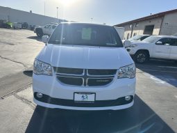 2017 Dodge Grand Caravan SXT | VMI Northstar Power Infloor Wheelchair Accessible Conversion full