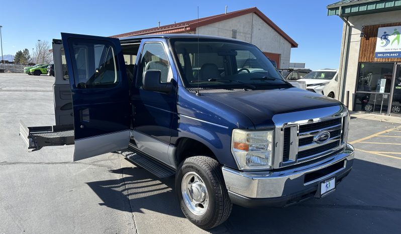 2008 FORD E-150 XLT | 6″ Lowered Floor, Power Door Openers, BraunAbility Wheelchair Lift full