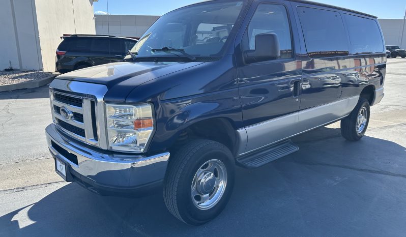 2008 FORD E-150 XLT | 6″ Lowered Floor, Power Door Openers, BraunAbility Wheelchair Lift full