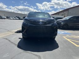2025 Toyota Sienna Hybrid XSE Plus |  BraunAbility Side-Entry Foldout XT Power Ramp full