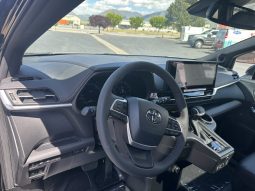 2025 Toyota Sienna Hybrid XSE Plus |  BraunAbility Side-Entry Foldout XT Power Ramp full