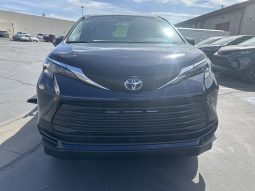 2025 Toyota Sienna Hybrid LE  |  Vantage Mobility Northstar Power Wheelchair Accessible Conversion full