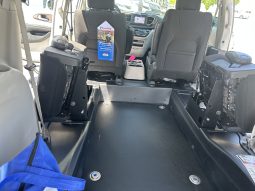 2023 Chrysler Voyager LX  | NEW BraunAbility Manual Rear Entry Wheelchair Conversion full