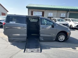 2025 Chrysler Pacifica Safety Plus DVD Sunroof  | NEW BraunAbility XT Power Fold Out Wheelchair Conversion