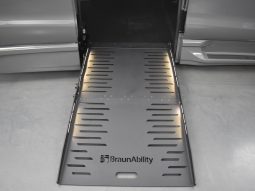 2025 Chrysler Pacifica Safety Plus DVD Sunroof  | NEW BraunAbility XT Power Fold Out Wheelchair Conversion full