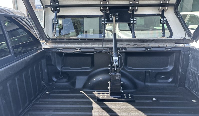 2013 FORD F-150 FX4 | 2 Link Seats, Bruno Outrider, Suregrip Hand Controls, Power Topper Wheelchair Truck full