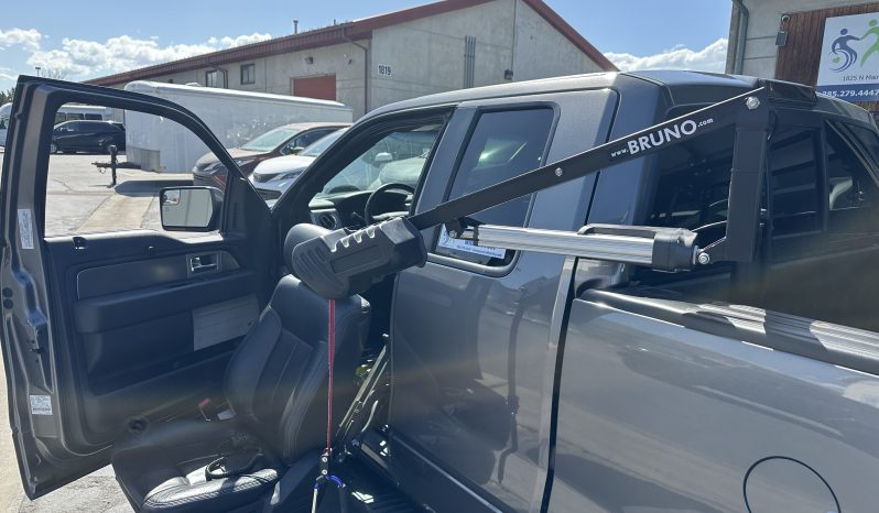 2013 FORD F-150 FX4 | 2 Link Seats, Bruno Outrider, Suregrip Hand Controls, Power Topper Wheelchair Truck full