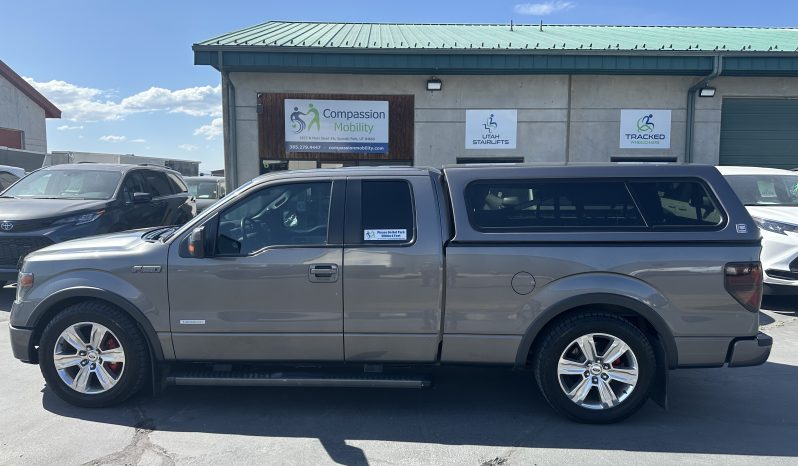 2013 FORD F-150 FX4 | 2 Link Seats, Bruno Outrider, Suregrip Hand Controls, Power Topper Wheelchair Truck full