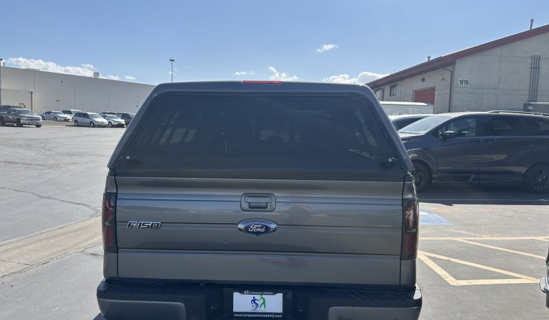 2013 FORD F-150 FX4 | 2 Link Seats, Bruno Outrider, Suregrip Hand Controls, Power Topper Wheelchair Truck full