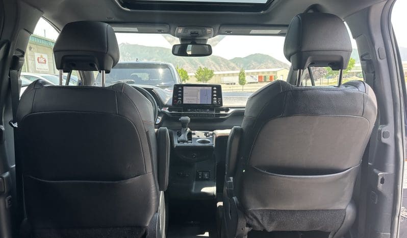 2022 Toyota Sienna Hybrid XSE Plus AWD |  Vantage Mobility Northstar Wheelchair Accessible Conversion full