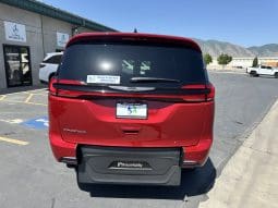 2025 Chrysler Pacifica Safety Plus DVD Sunroof  | NEW BraunAbility Manual Rear Entry Wheelchair Conversion full