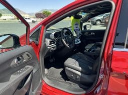 2025 Chrysler Pacifica Safety Plus DVD Sunroof  | NEW BraunAbility Manual Rear Entry Wheelchair Conversion full