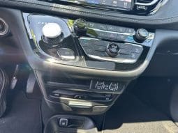 2025 Chrysler Pacifica Safety Plus DVD Sunroof  | NEW BraunAbility Manual Rear Entry Wheelchair Conversion full