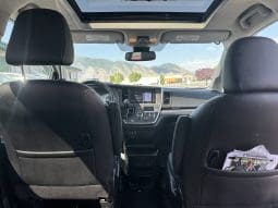 2020 Toyota Sienna SE (Sport) |  BraunAbility Xi Power Infloor Wheelchair Conversion full