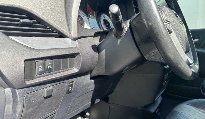 2020 Toyota Sienna SE (Sport) |  BraunAbility Xi Power Infloor Wheelchair Conversion full