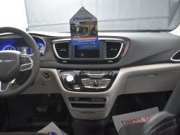 2023 Chrysler Voyager LX  | NEW BraunAbility Entervan II Power Fold Out Wheelchair Conversion full