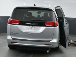 2023 Chrysler Voyager LX  | NEW BraunAbility Entervan II Power Fold Out Wheelchair Conversion full