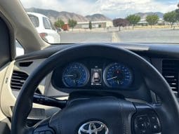 2019 Toyota Sienna LE |  VMI Northstar Infloor Wheelchair Conversion full