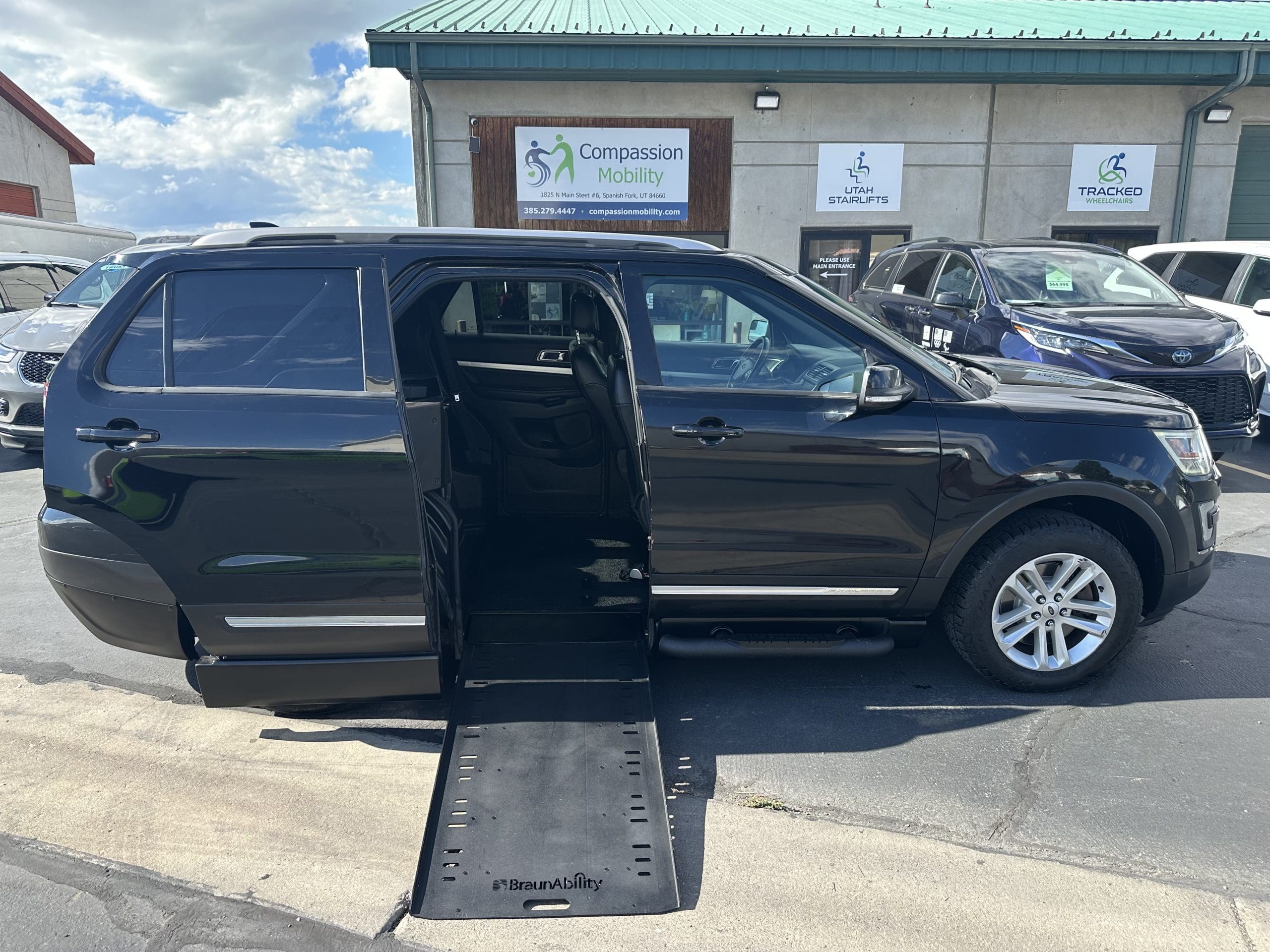 2016 Ford Explorer