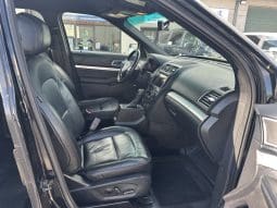 2016 Ford Explorer XLT |  BraunAbility MXV Power Infloor Wheelchair Conversion full