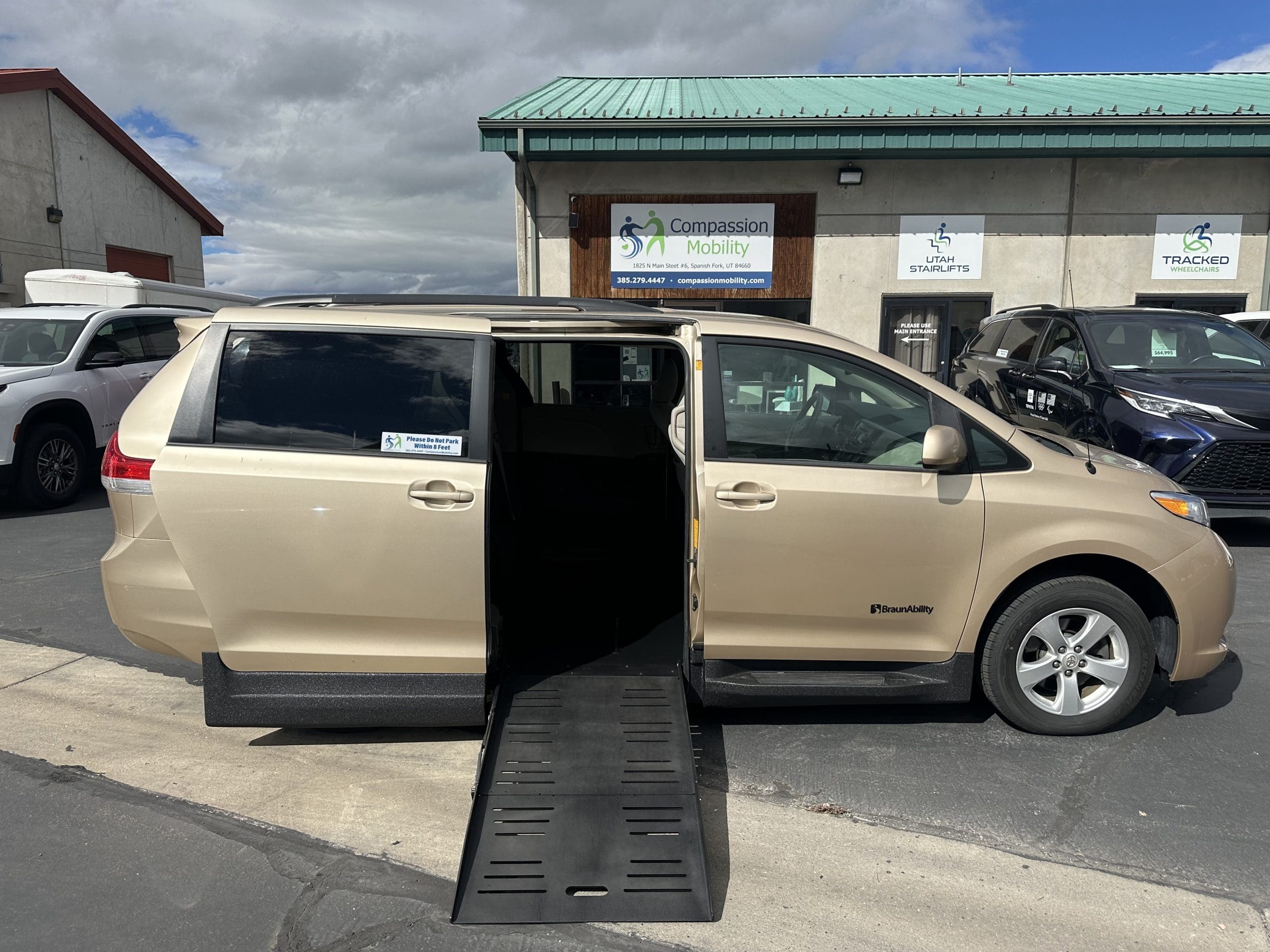 2012 Toyota Sienna LE