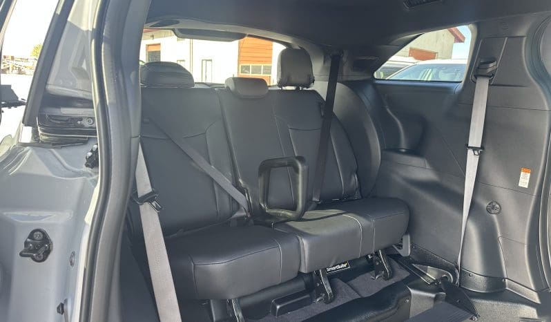2025 Toyota Sienna Hybrid XSE Plus |  BraunAbility Side-Entry Foldout XT Power Ramp full