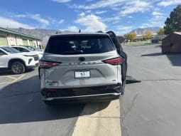 2025 Toyota Sienna Hybrid XSE Plus |  BraunAbility Side-Entry Foldout XT Power Ramp full