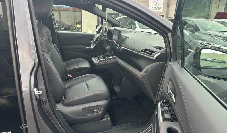 2025 Toyota Sienna Hybrid XSE Plus AWD |  Vantage Mobility Northstar Wheelchair Accessible Conversion full